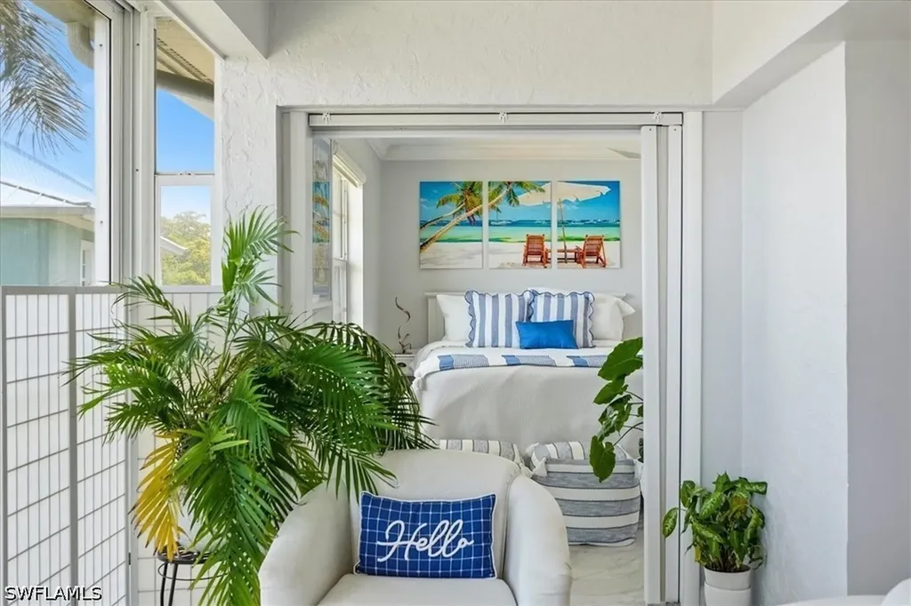 1280 Blue Point Avenue Naples FL 34102