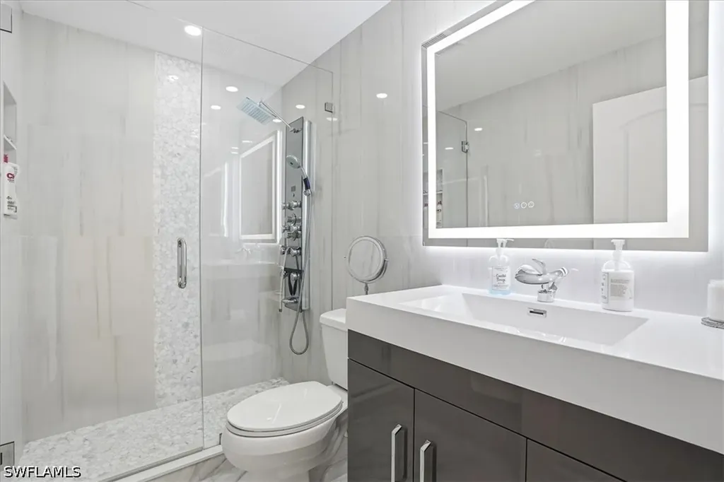 1280 Blue Point Avenue Naples FL 34102