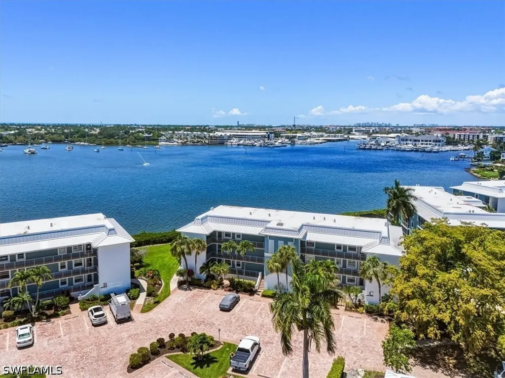 1280 Blue Point Avenue Naples FL 34102