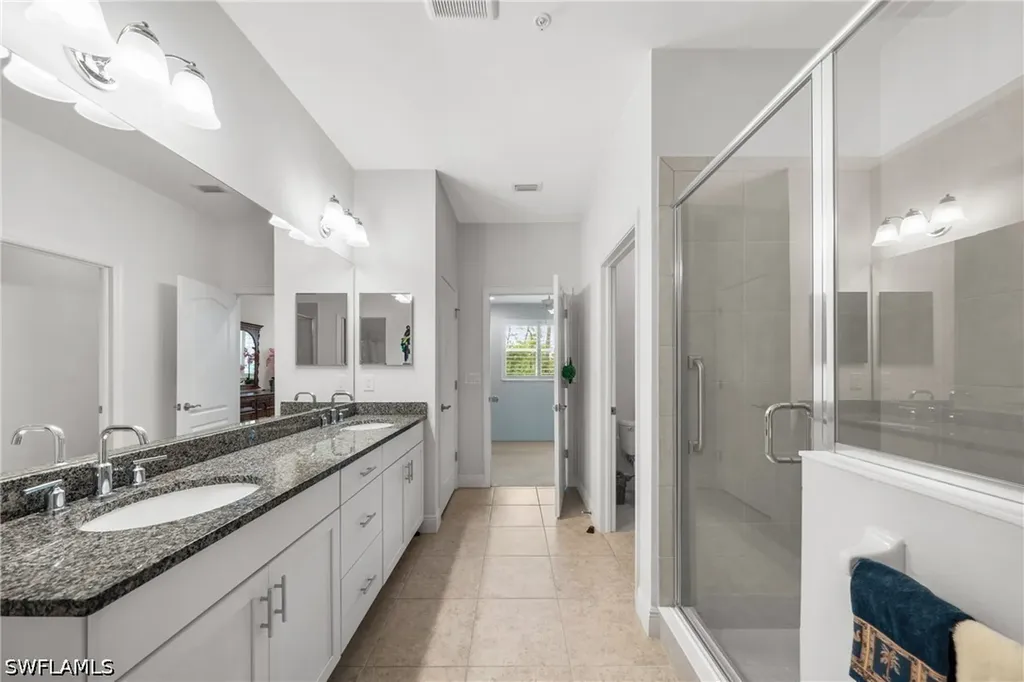 6981 Avalon Circle Naples FL 34112