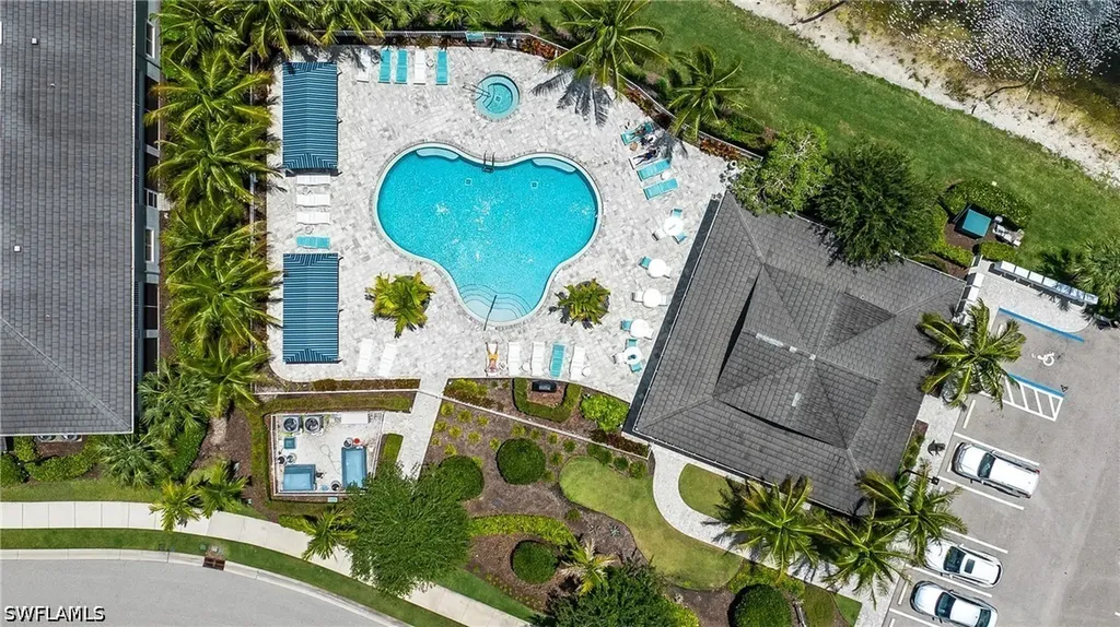 6981 Avalon Circle Naples FL 34112