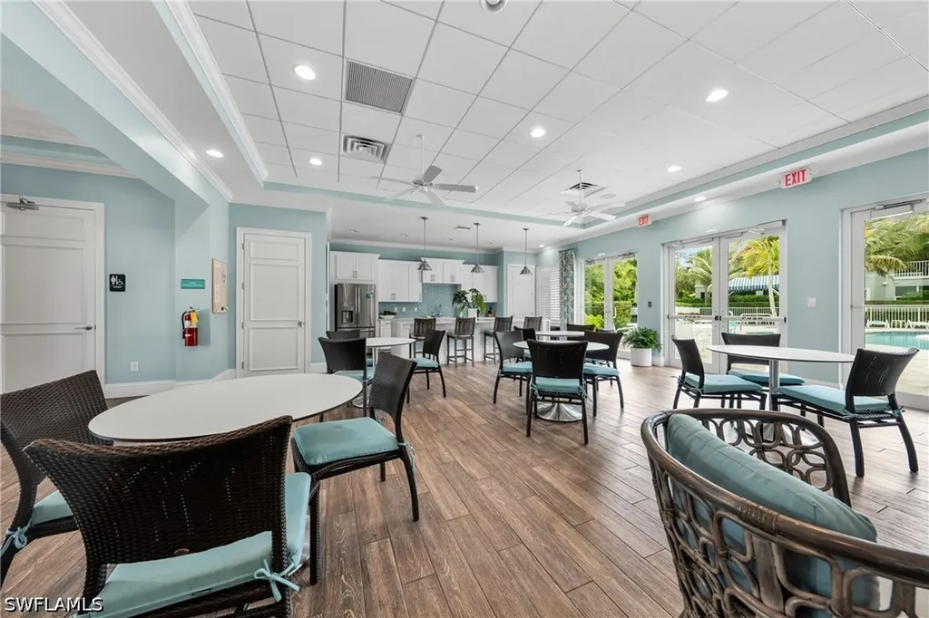 6981 Avalon Circle Naples FL 34112