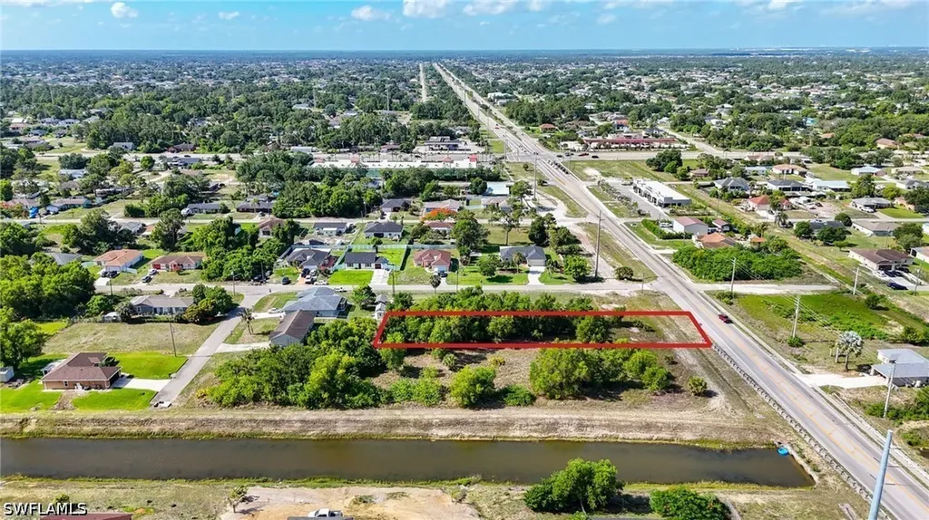 702 Gunnery Road N Lehigh Acres FL 33971