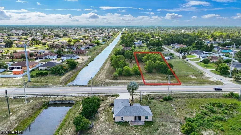 702 Gunnery Road N Lehigh Acres FL 33971