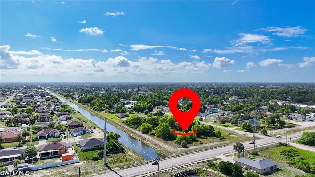702 Gunnery Road N Lehigh Acres FL 33971