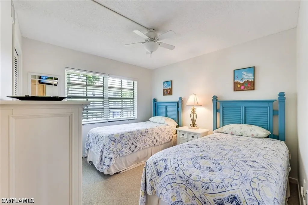 5 High Point Circle W Naples FL 34103
