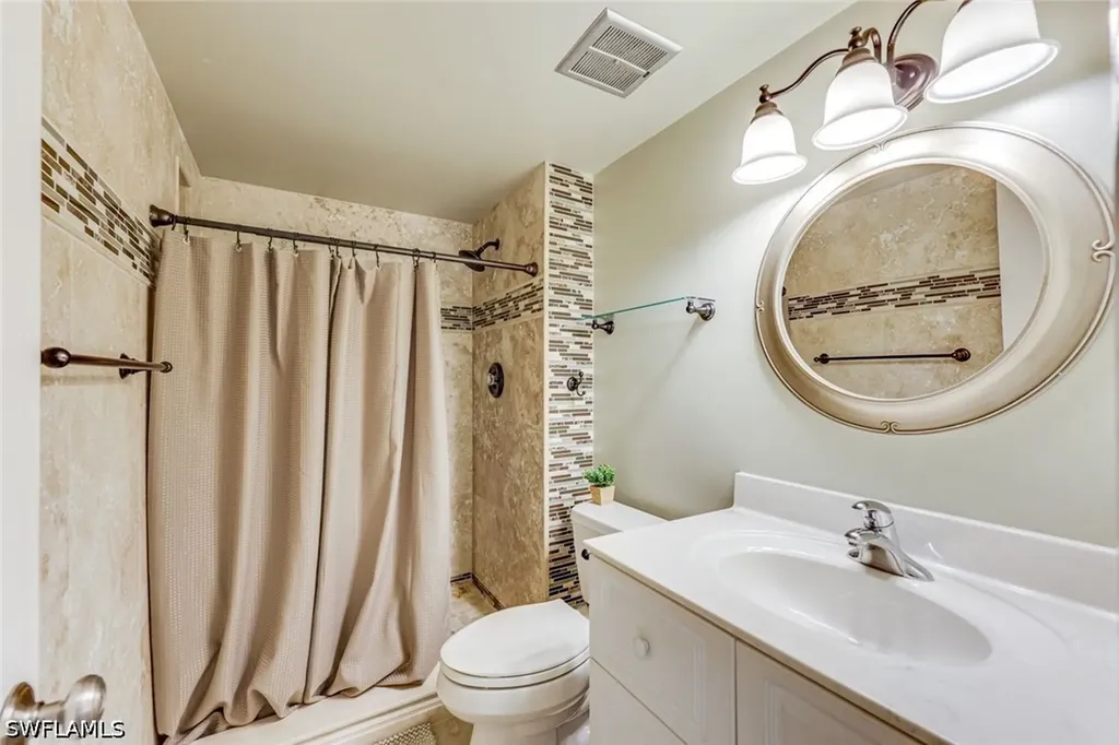 5 High Point Circle W Naples FL 34103