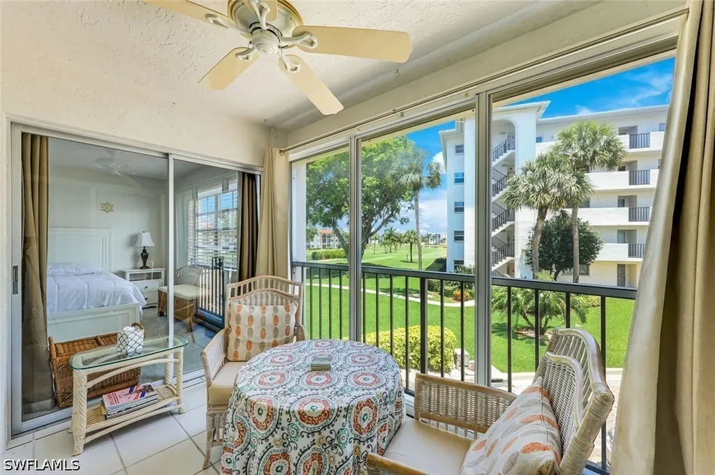 5 High Point Circle W Naples FL 34103
