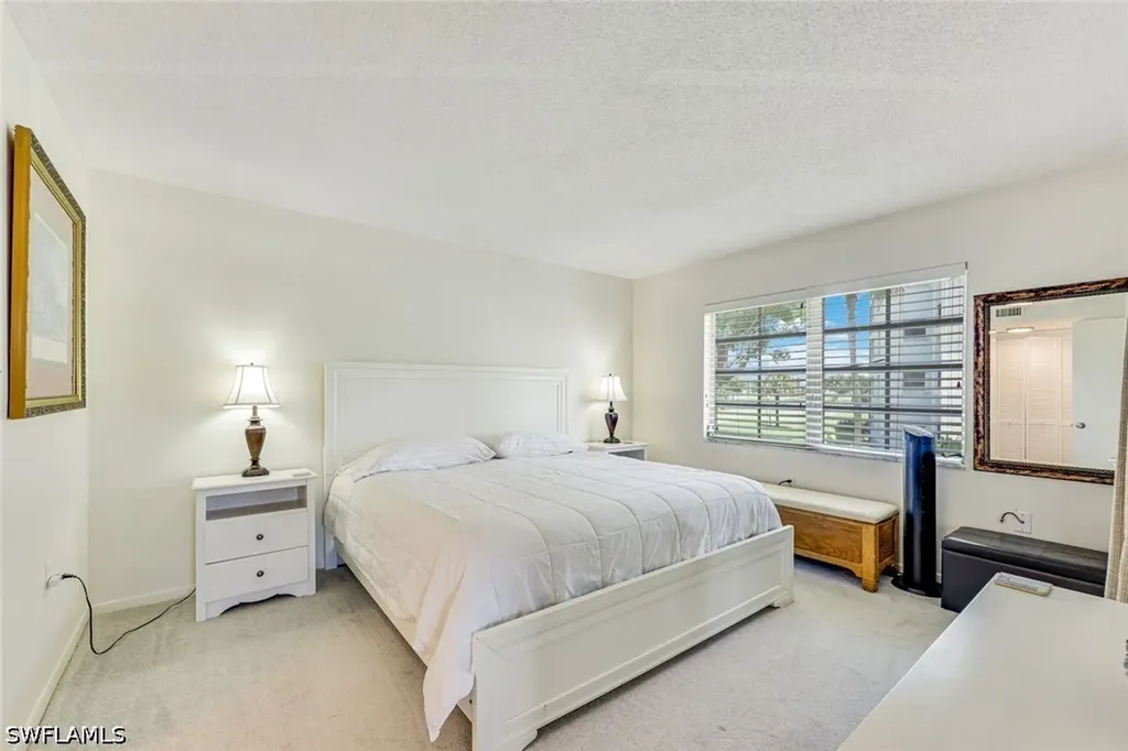 5 High Point Circle W Naples FL 34103