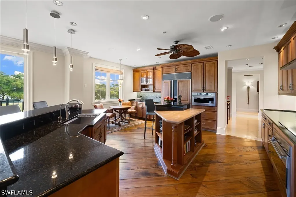 1400 Gulf Shore Boulevard N Naples FL 34102