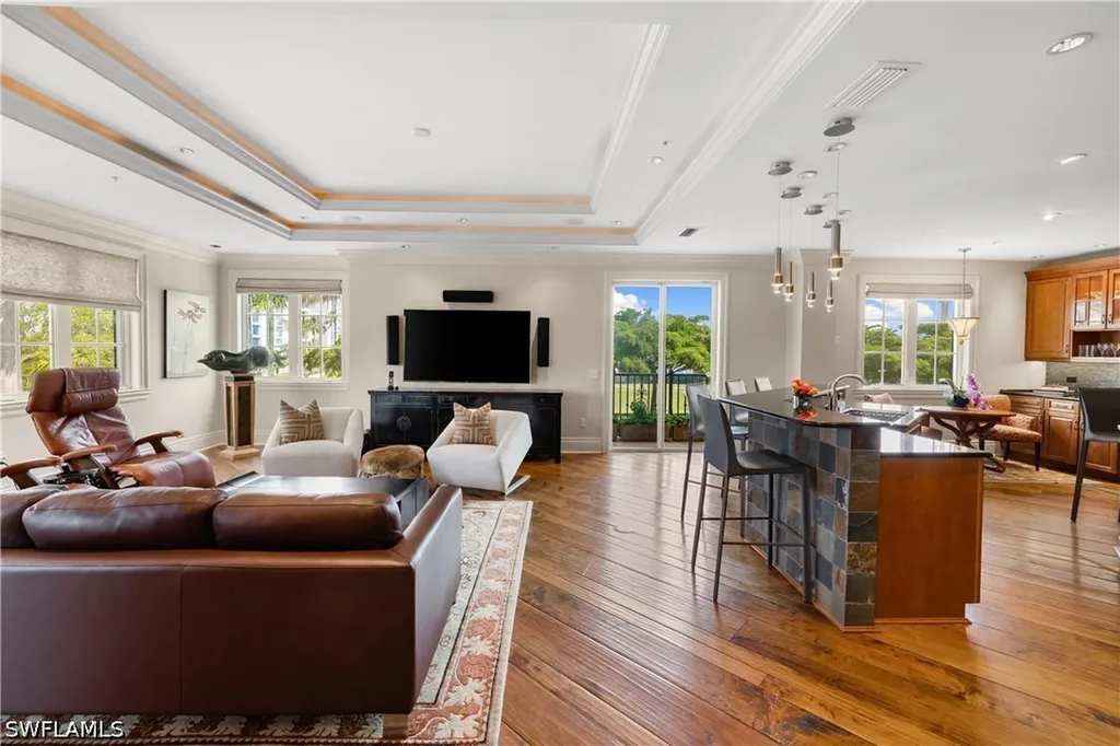1400 Gulf Shore Boulevard N Naples FL 34102