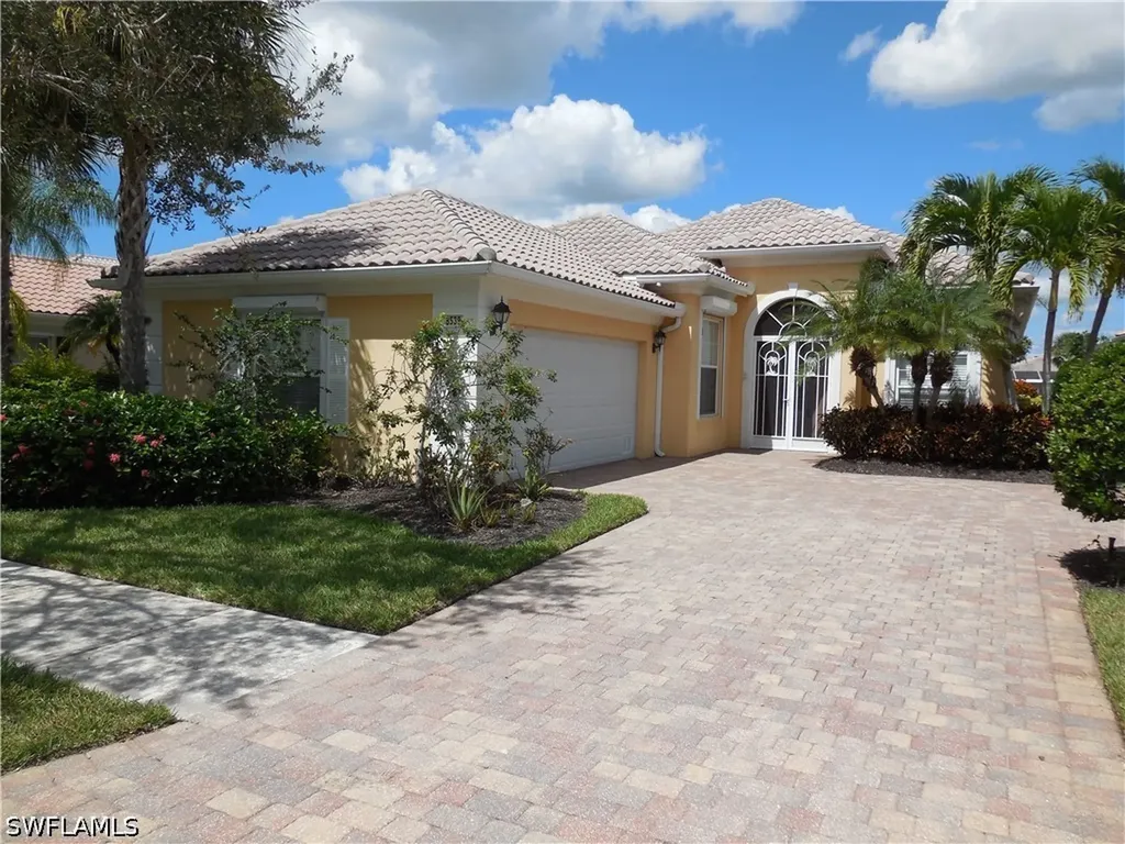 8539 Alessandria Court Naples FL 34114