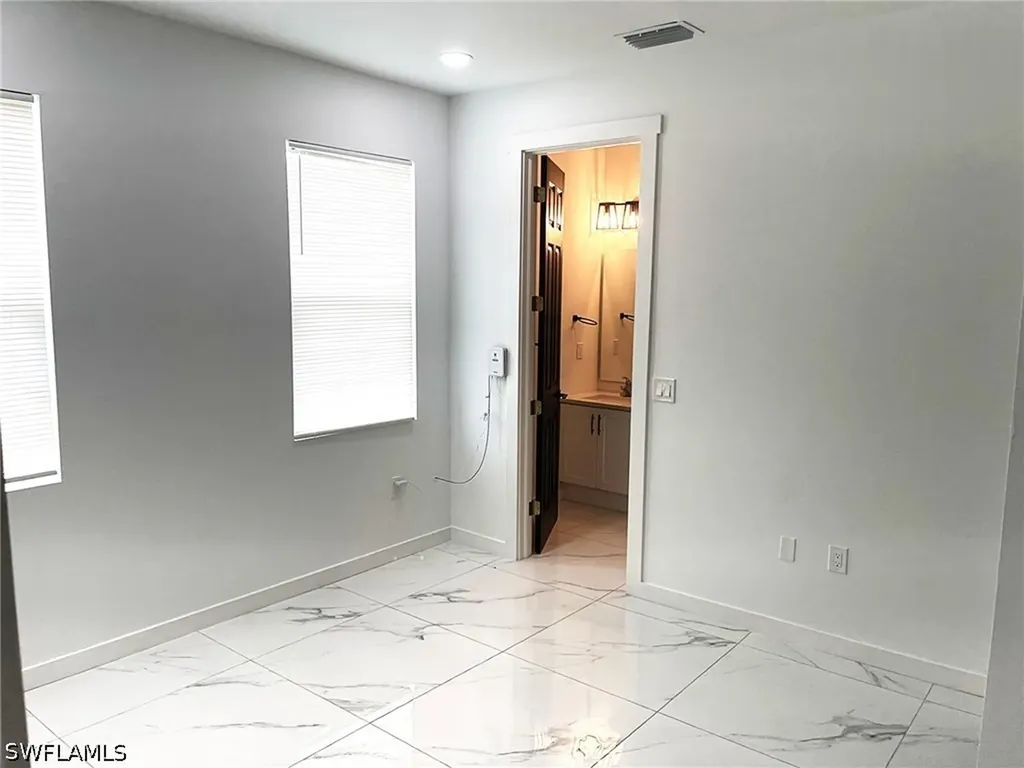 522 NW 1st Lane Cape Coral FL 33993