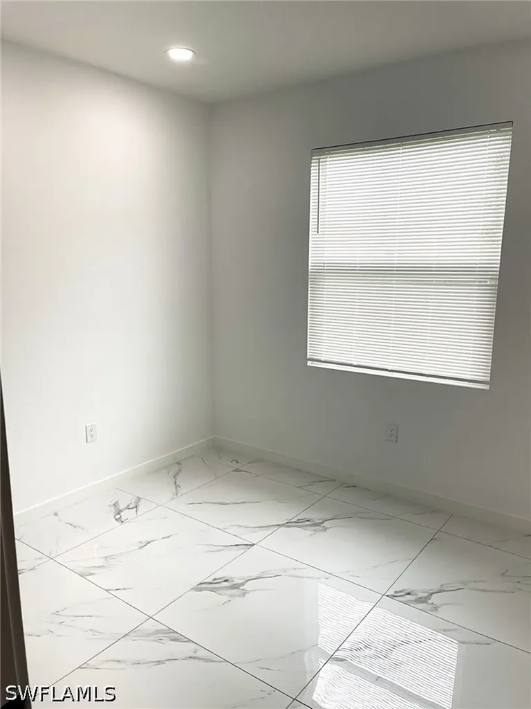 522 NW 1st Lane Cape Coral FL 33993
