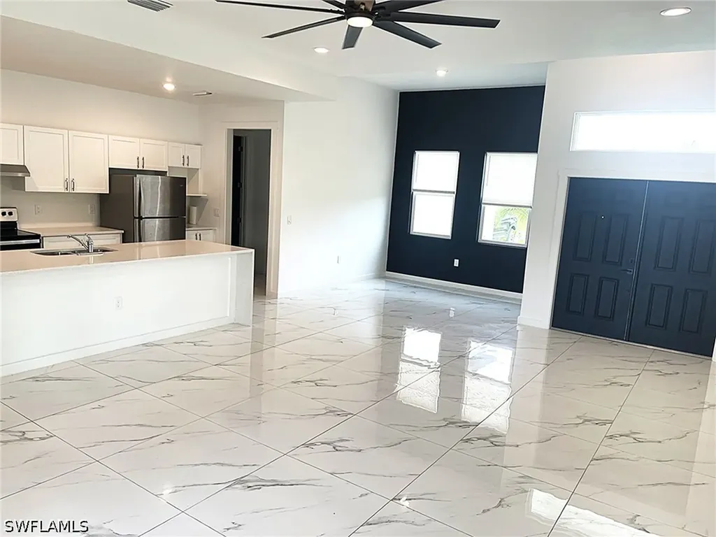 522 NW 1st Lane Cape Coral FL 33993
