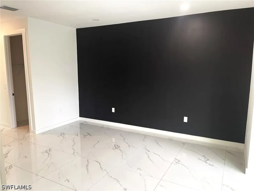 522 NW 1st Lane Cape Coral FL 33993