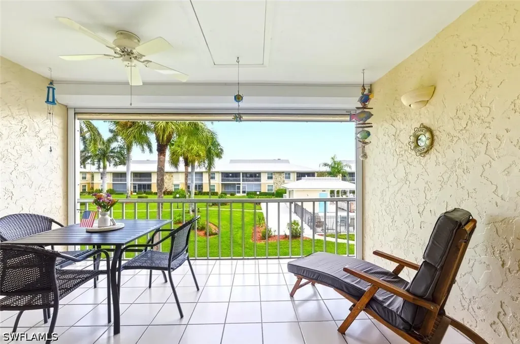 401 Charlemagne Boulevard Naples FL 34112