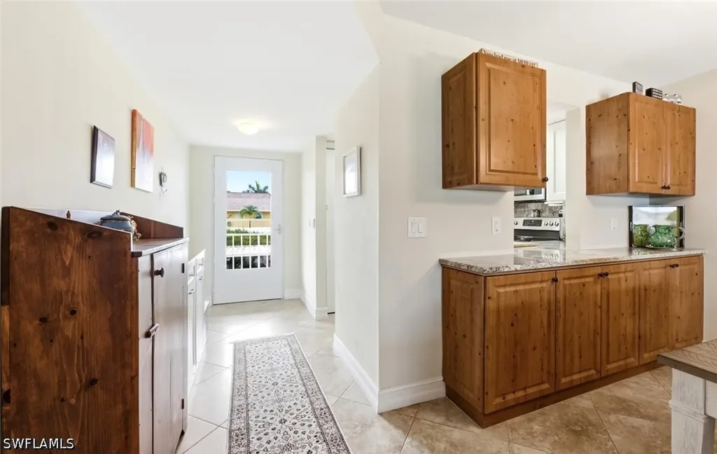 401 Charlemagne Boulevard Naples FL 34112