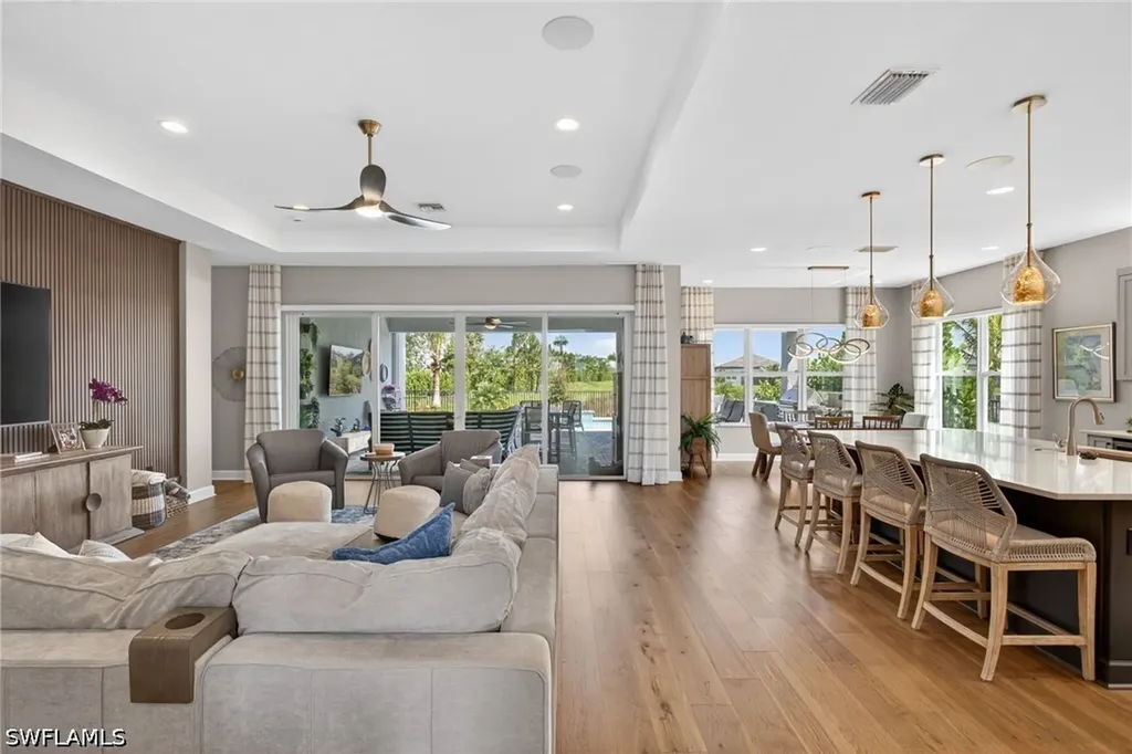 12217 Eucalyptus Way Naples FL 34120