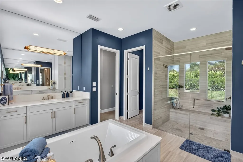 12217 Eucalyptus Way Naples FL 34120