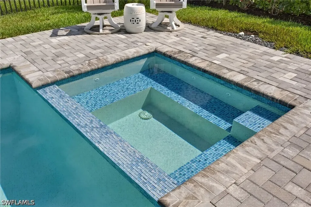12217 Eucalyptus Way Naples FL 34120