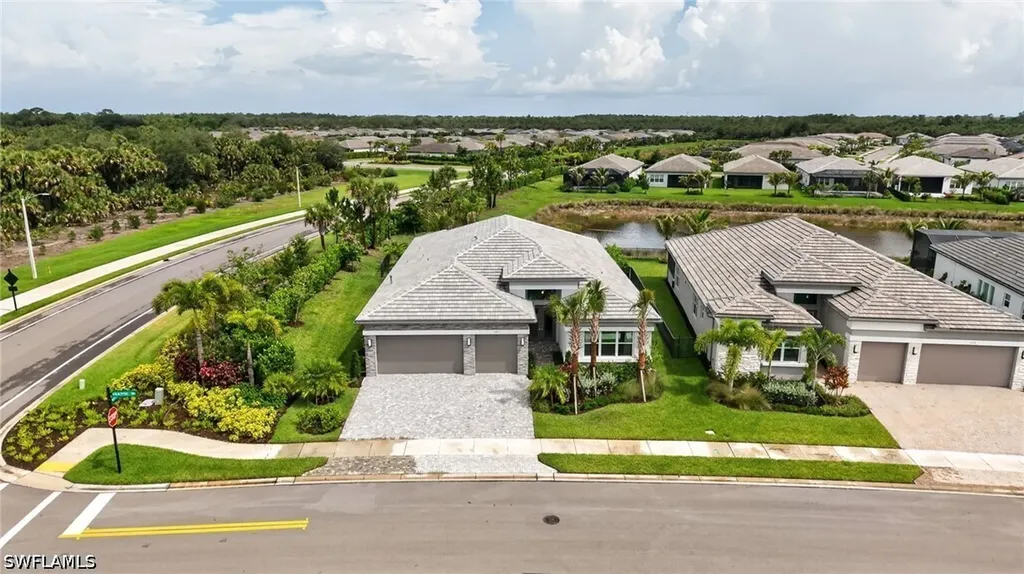 12217 Eucalyptus Way Naples FL 34120