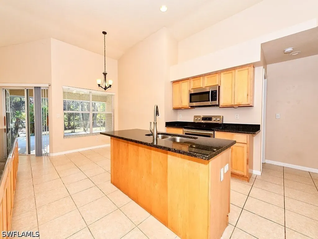 7117 Timberland Circle Naples FL 34109