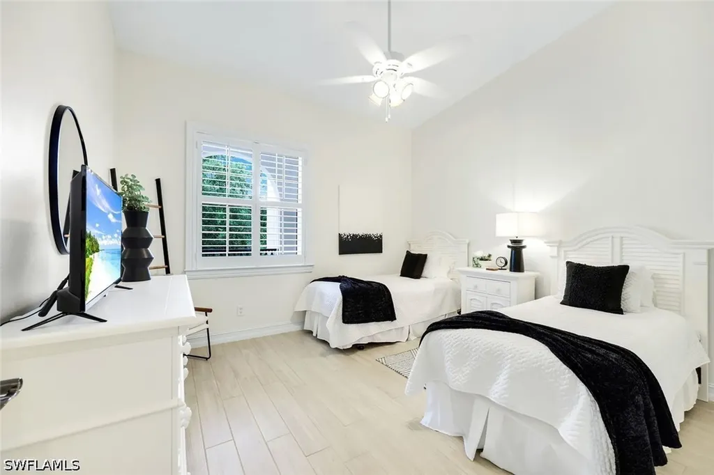 800 Breakaway Lane Naples FL 34108
