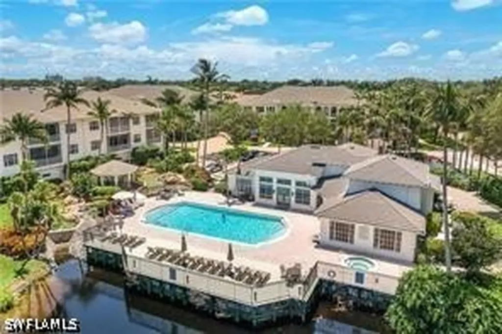 800 Breakaway Lane Naples FL 34108