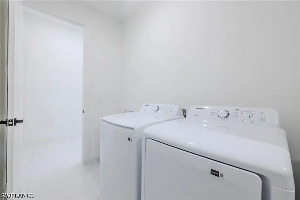 Cape Coral FL 33993