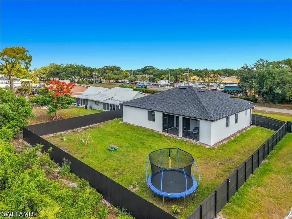 2905 4th Street W Lehigh Acres FL 33971