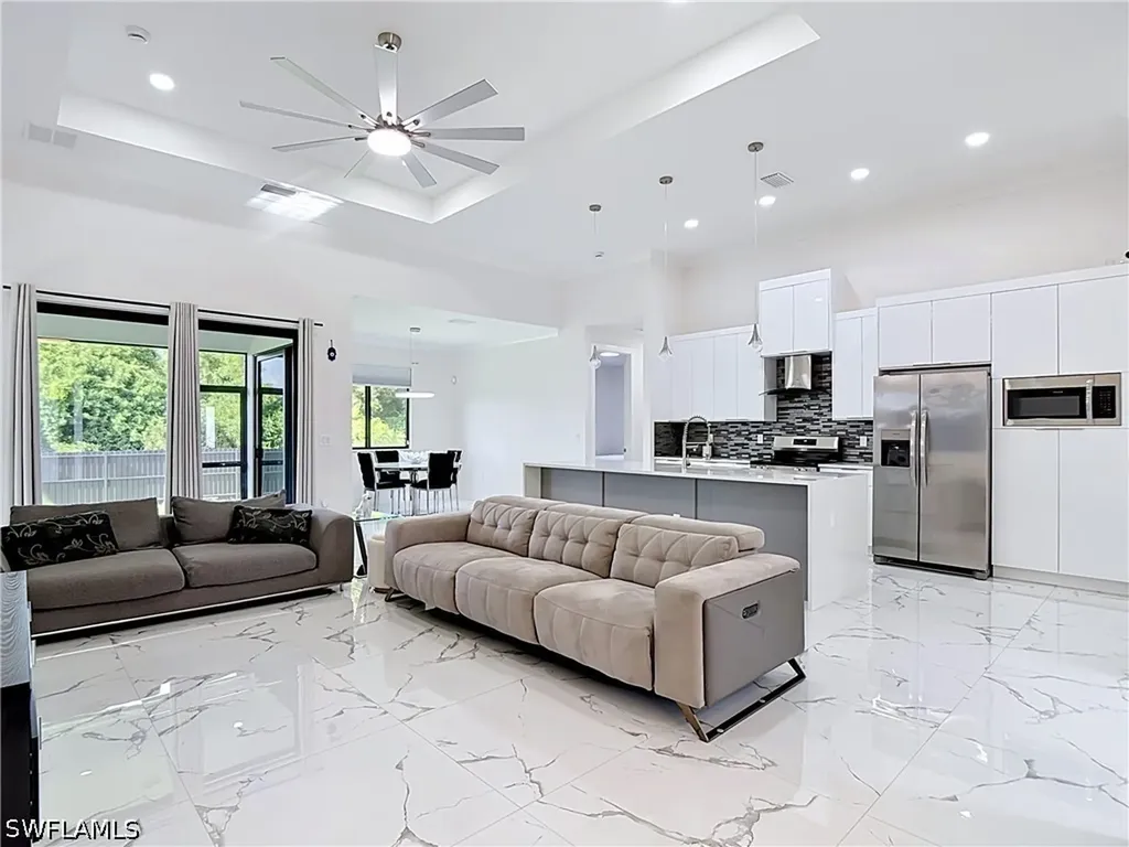 2905 4th Street W Lehigh Acres FL 33971