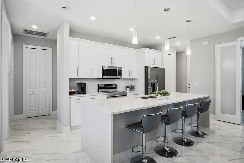 3380 31st Avenue NE Naples FL 34120