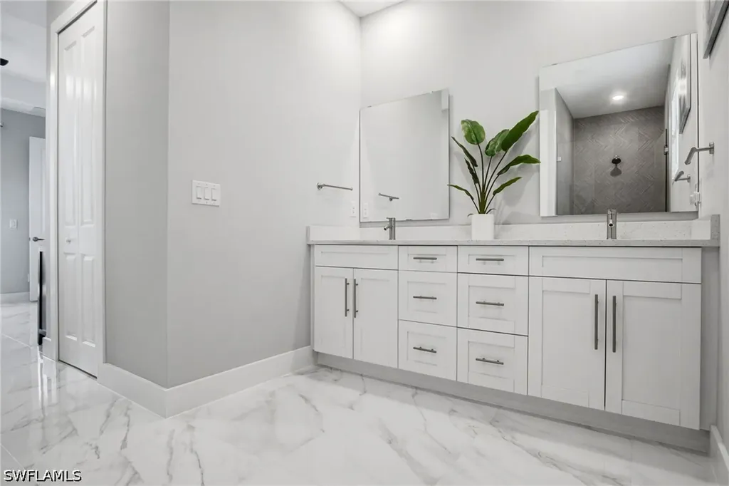 3380 31st Avenue NE Naples FL 34120