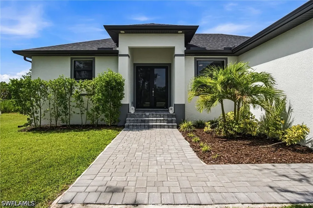 3380 31st Avenue NE Naples FL 34120