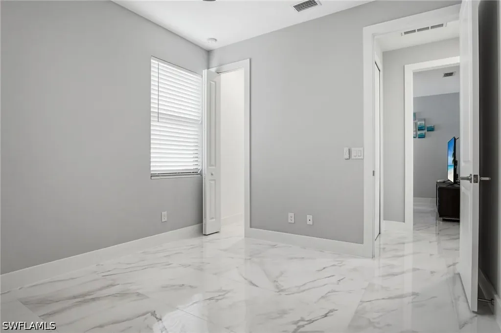 3380 31st Avenue NE Naples FL 34120