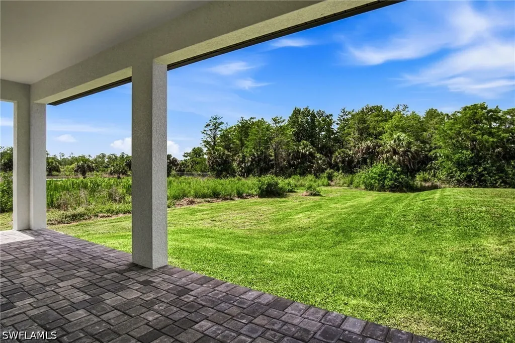 3380 31st Avenue NE Naples FL 34120