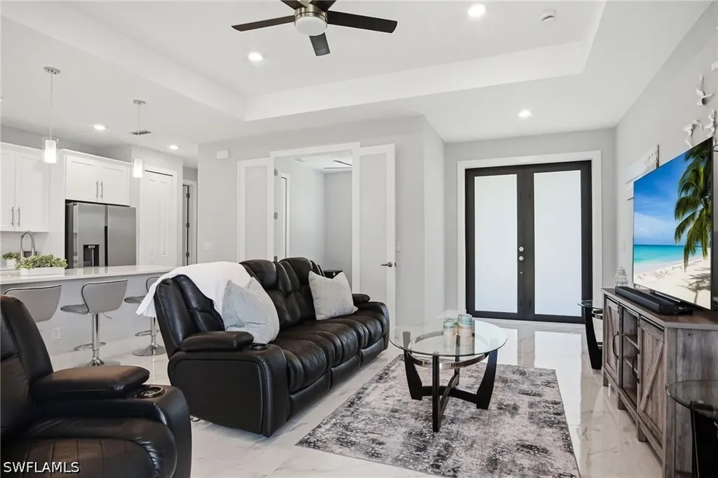3380 31st Avenue NE Naples FL 34120