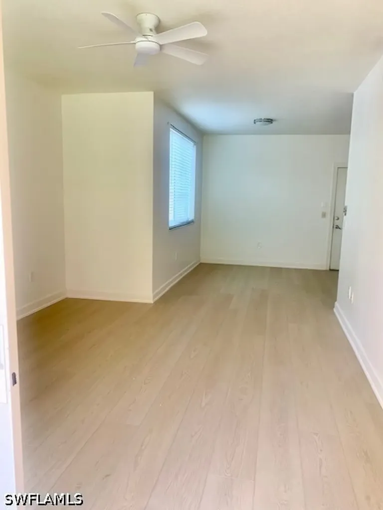 1200 Reserve Way Naples FL 34105