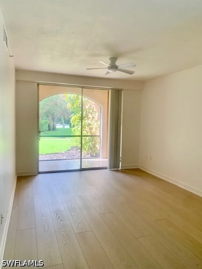 1200 Reserve Way Naples FL 34105