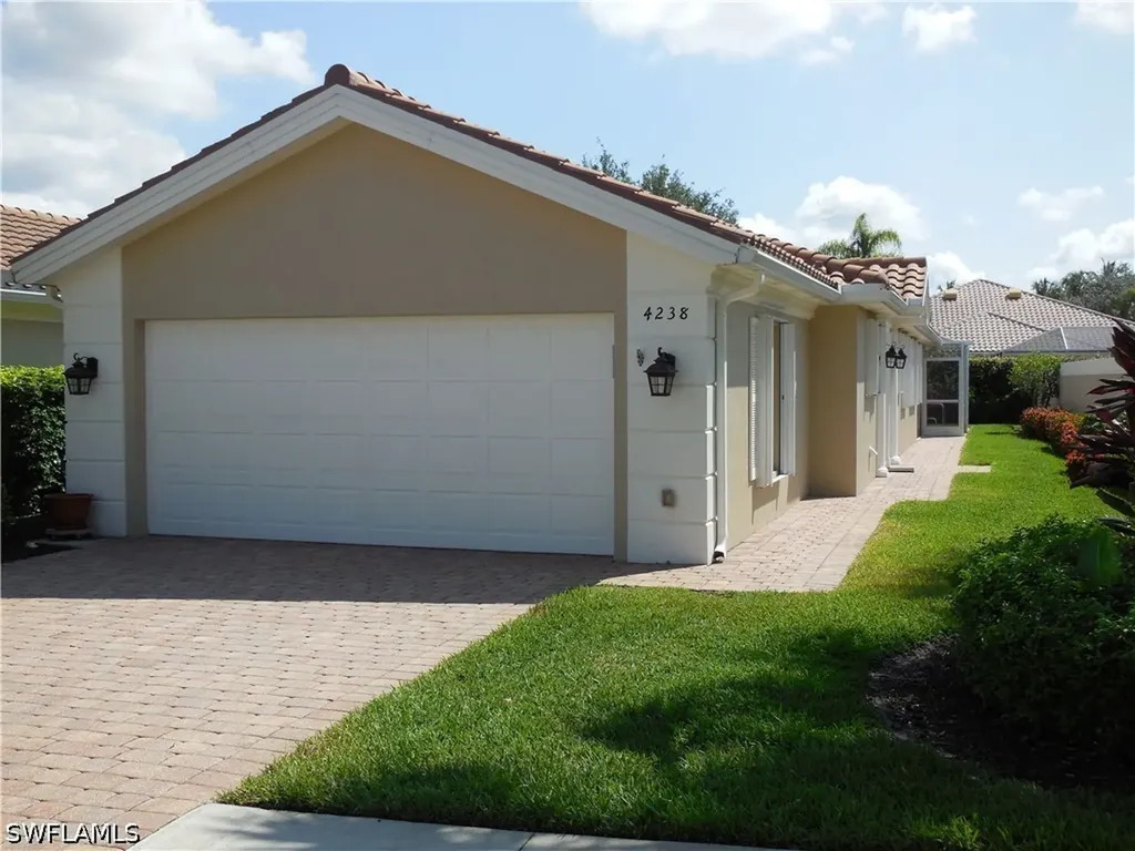 4238 Redonda Lane Naples FL 34119