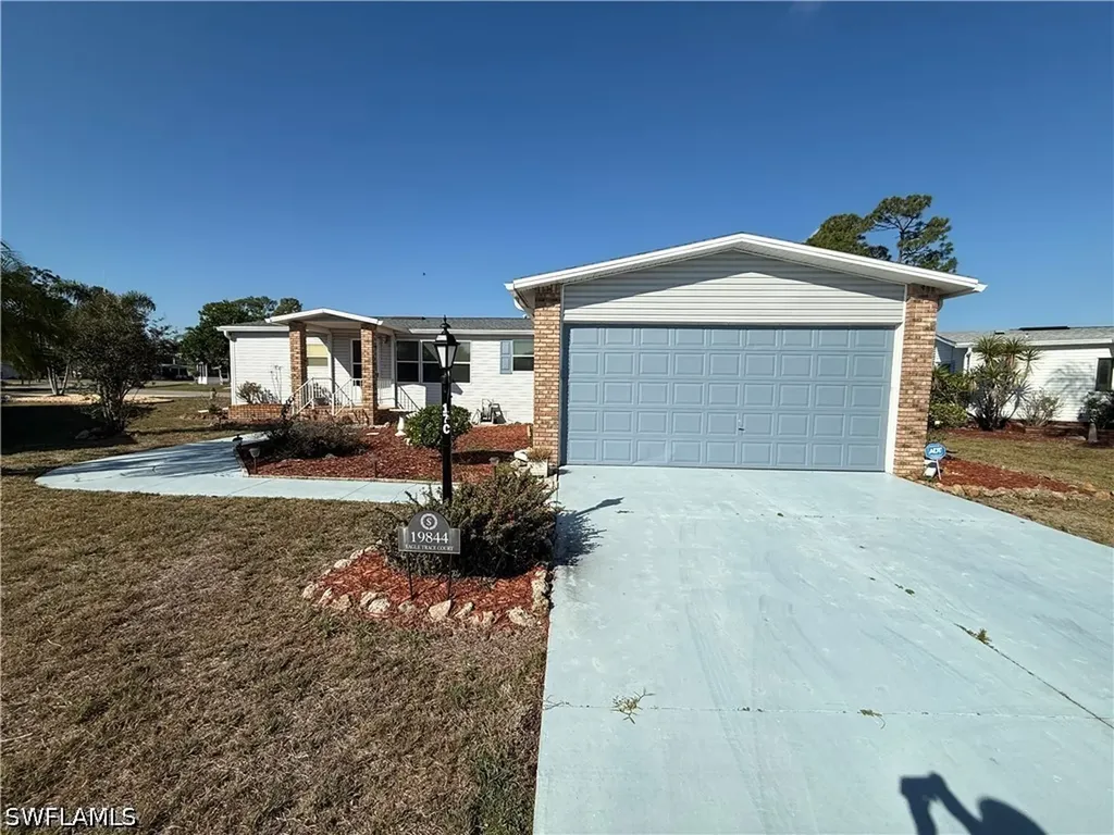 19844 Eagle Trace Court North Fort Myers FL 33903