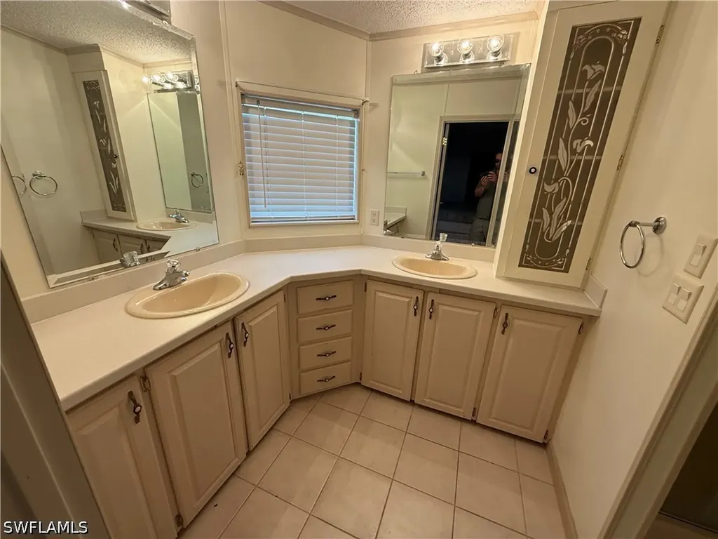 19844 Eagle Trace Court North Fort Myers FL 33903