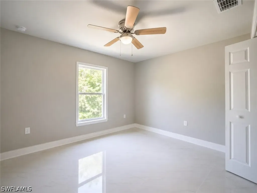 2909 15th Street SW Lehigh Acres FL 33976
