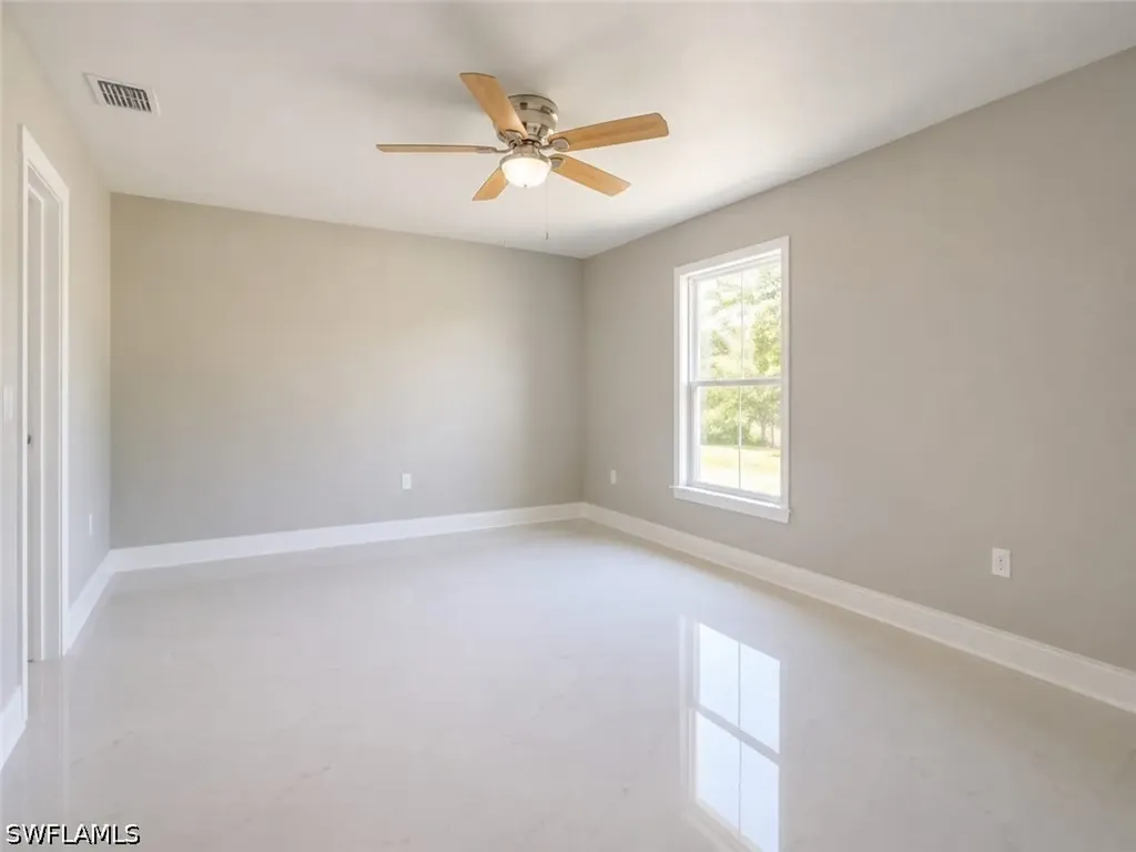 2909 15th Street SW Lehigh Acres FL 33976