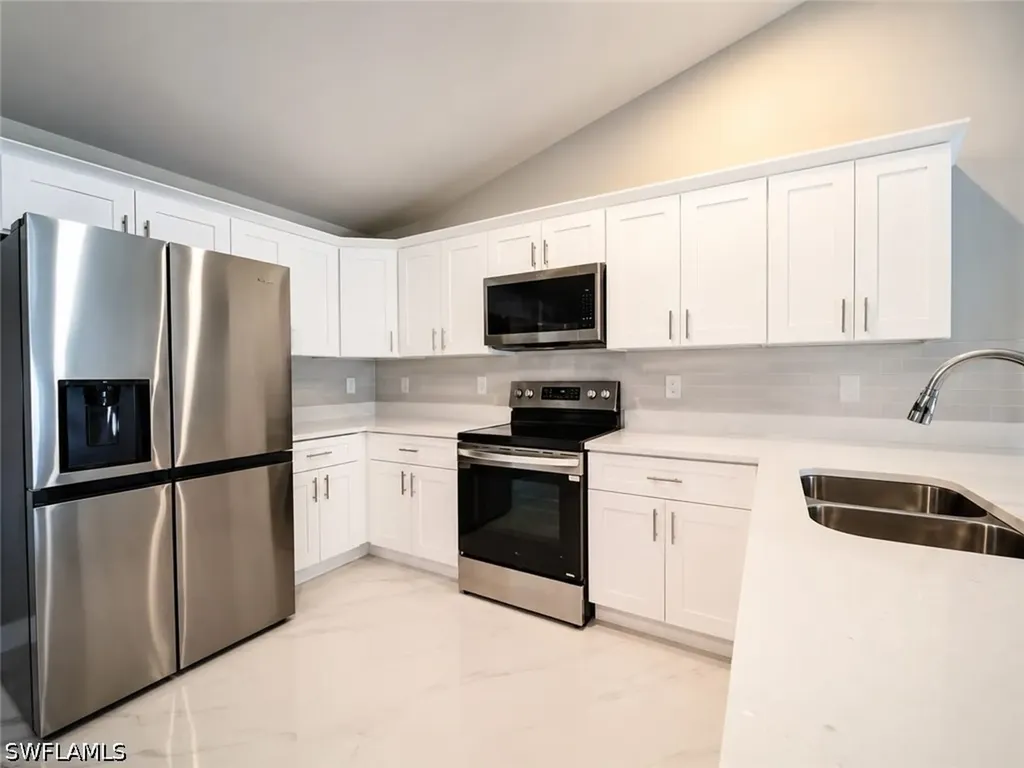 2909 15th Street SW Lehigh Acres FL 33976