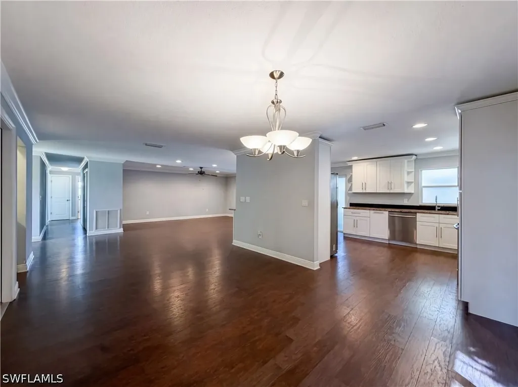 5644 Eichen Circle W Fort Myers FL 33919