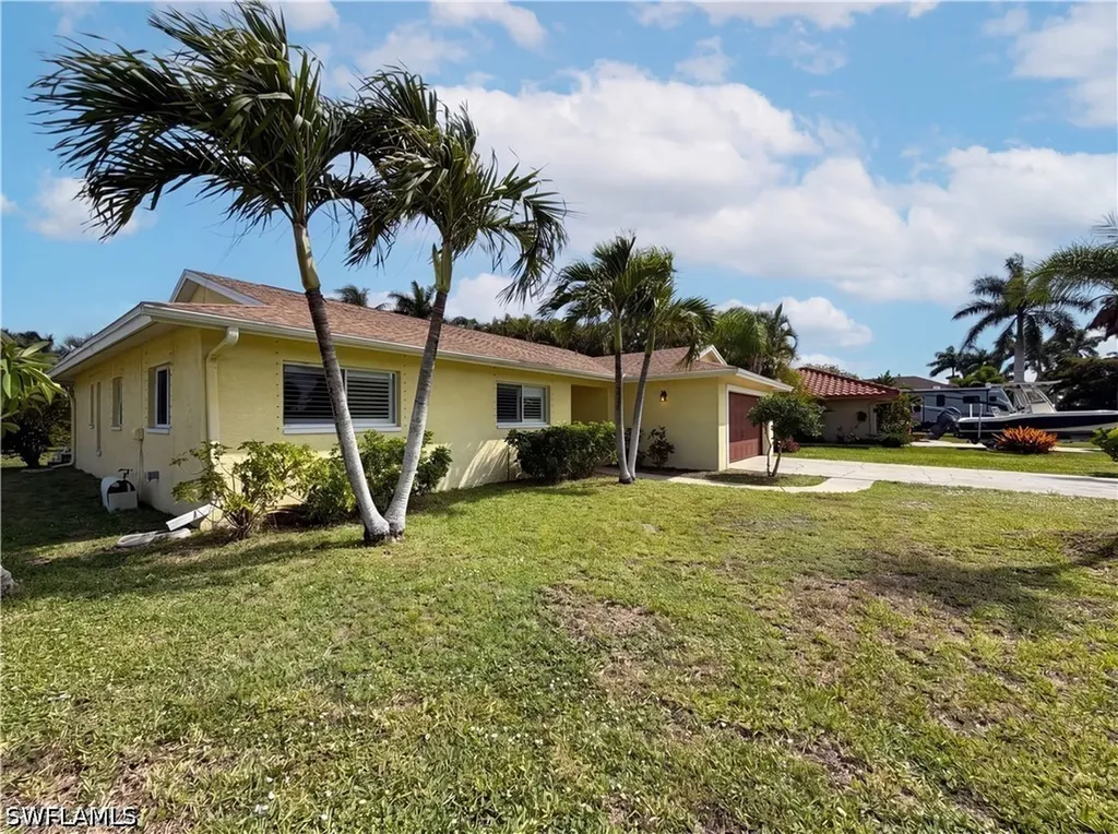 5644 Eichen Circle W Fort Myers FL 33919