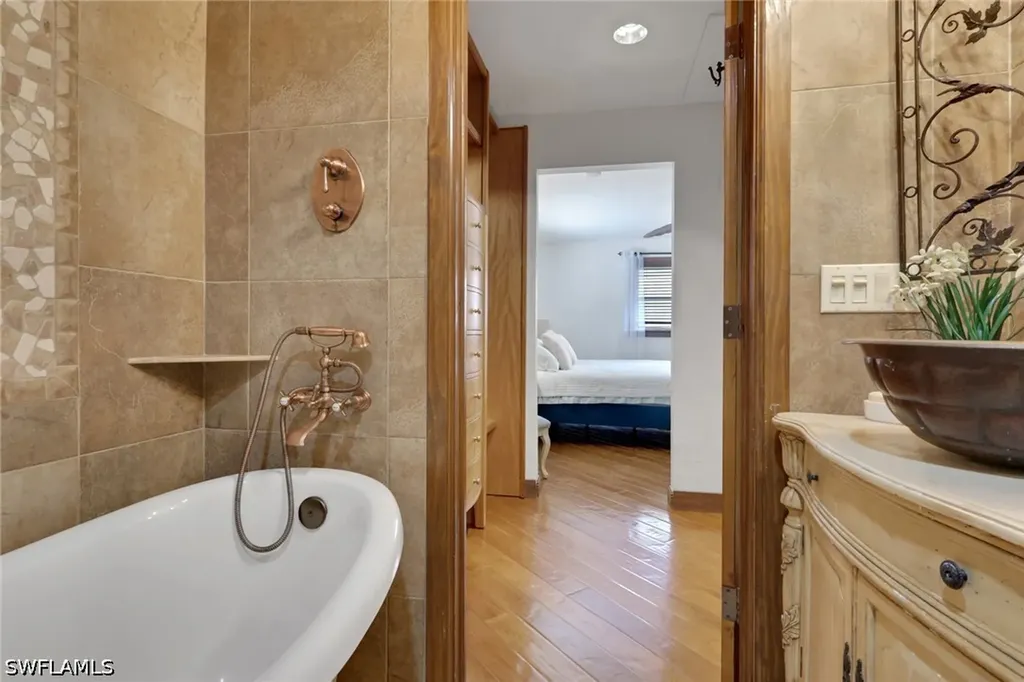 1533 Chesapeake Avenue Naples FL 34102