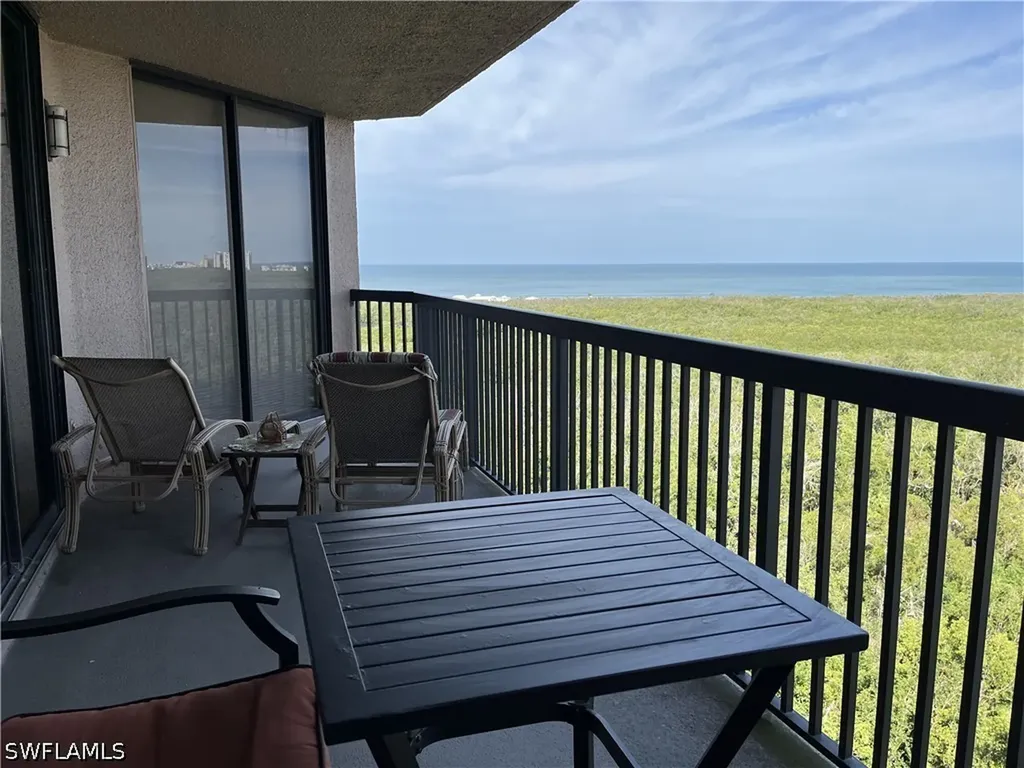 6075 Pelican Bay Boulevard Naples FL 34108